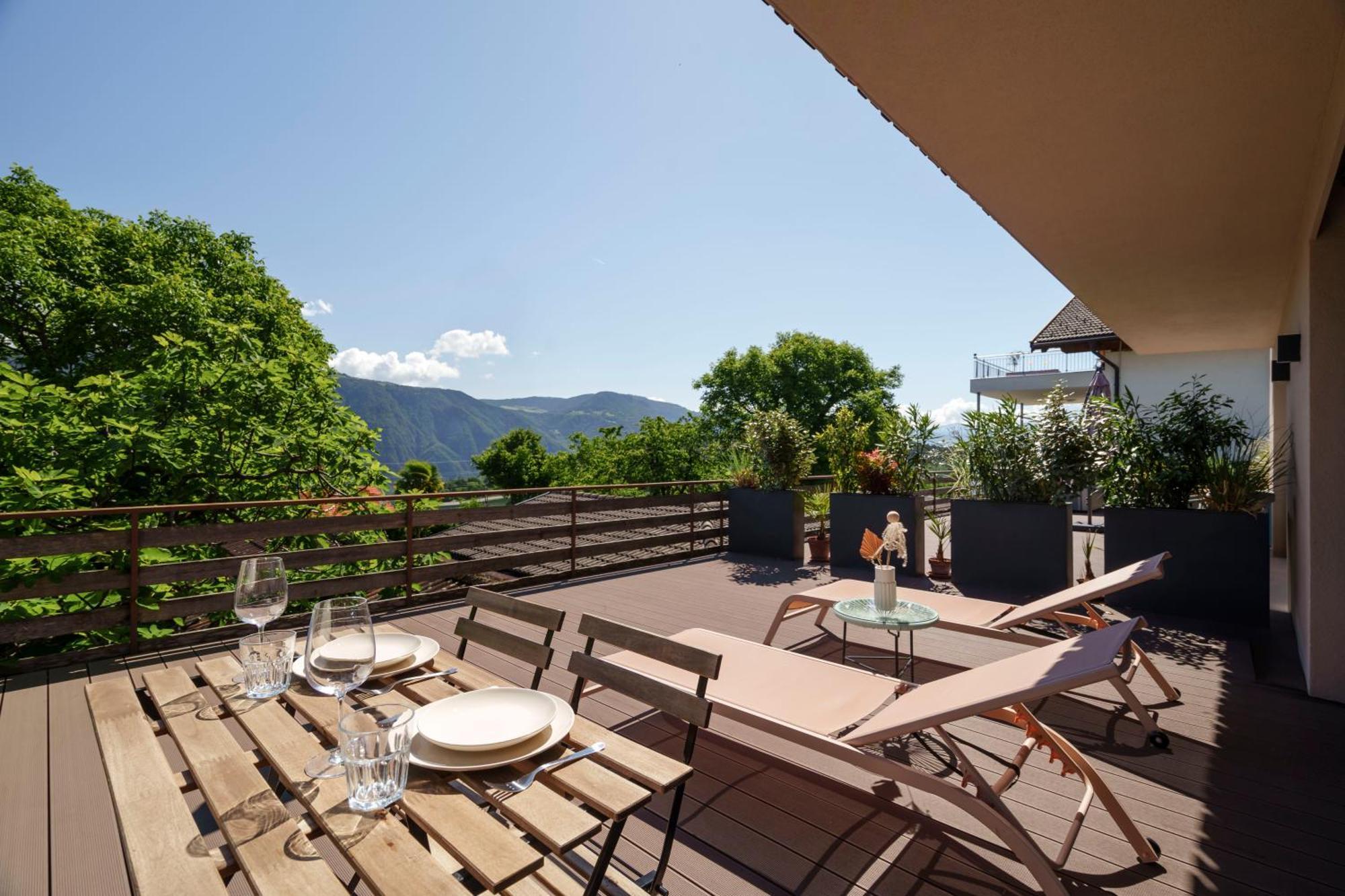 Mountain View Suites Tisens Exterior photo