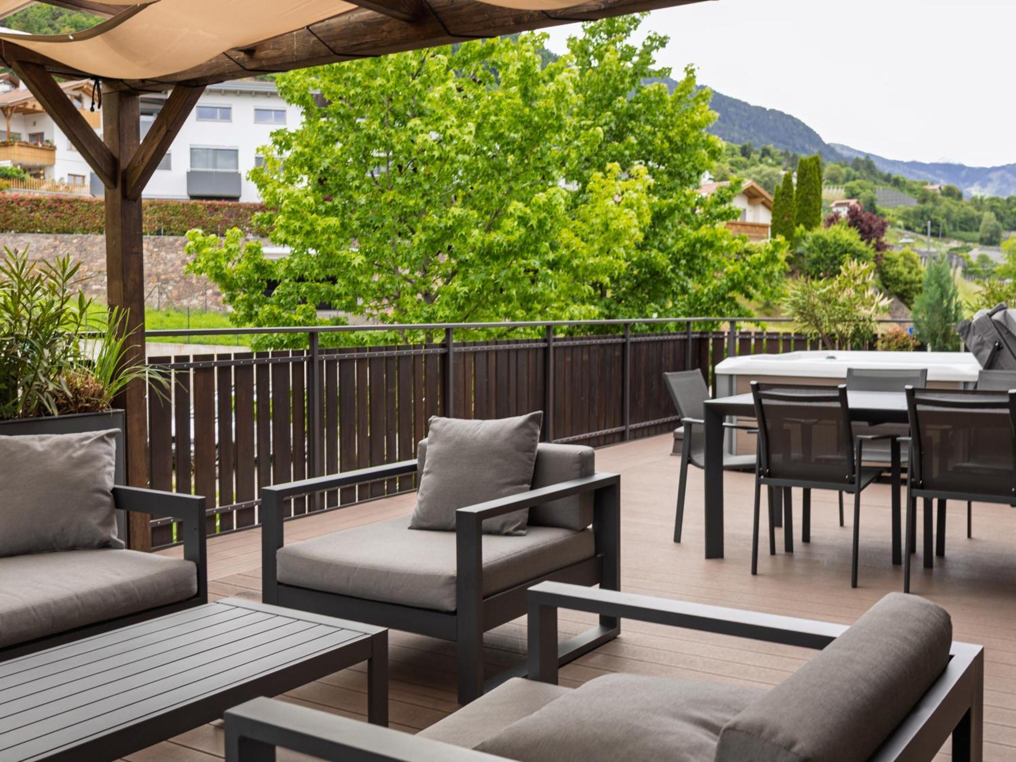 Mountain View Suites Tisens Exterior photo
